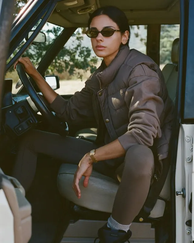 Хеланки со блејзер -- елегантна French Girl Corporate комбинација