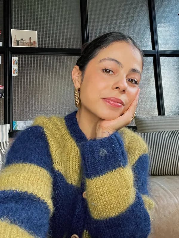 Diffused lips техника -- замаглени усни за природен изглед