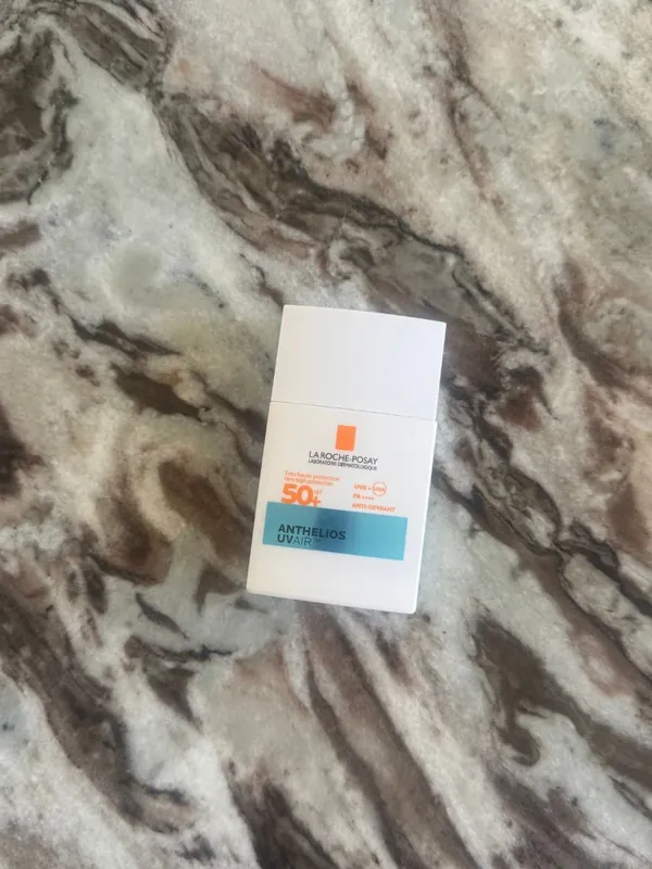 SPF под шминка -- совети за нанесување крема за сонце пред тонален крем